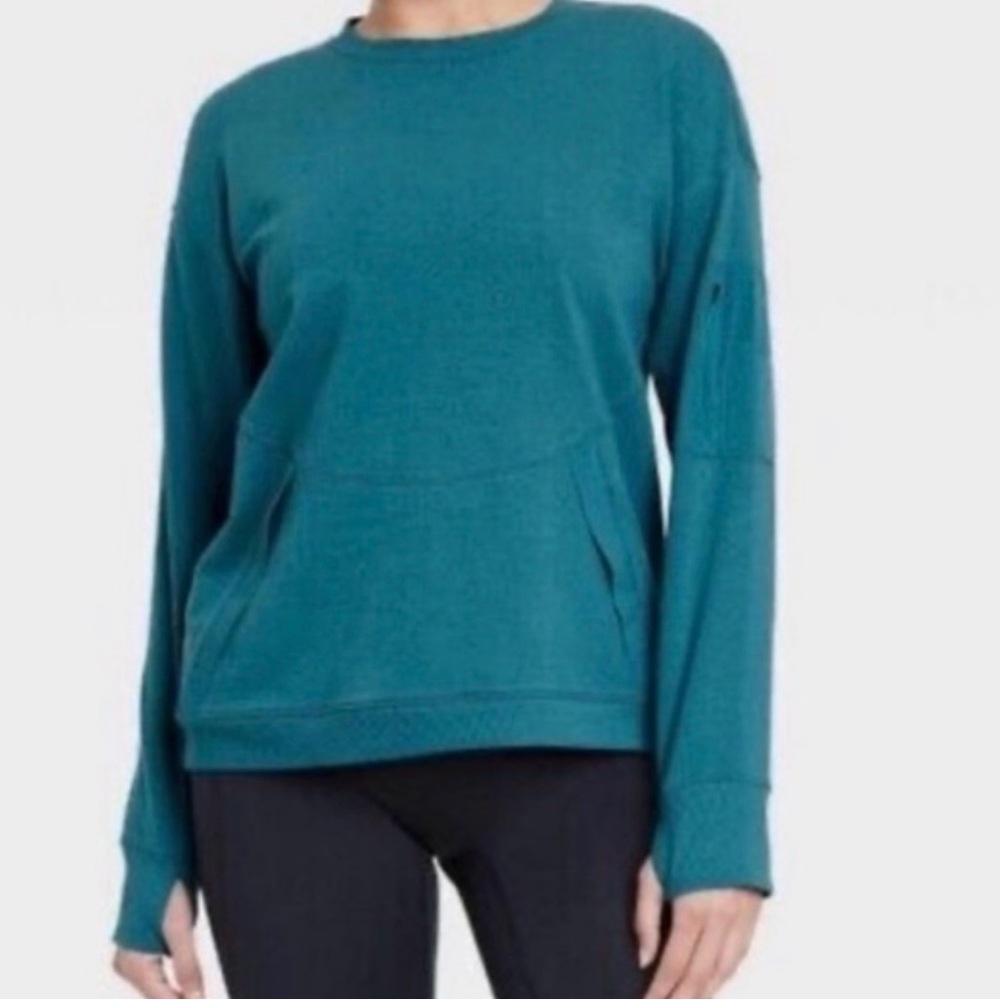 All in Motion Long Sleeve Top Teal Size Small